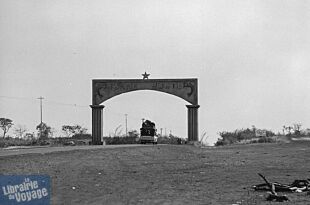 Editions Partis Pour - Récit (collection Errances) - Instants d’Afrique - Errances en Afrique de l’Ouest