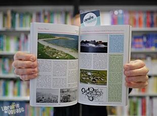 Charles Tait Photographic - Guide en anglais - The Peedie Orkney guide book