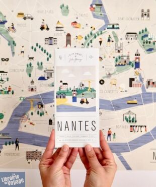 City Guide by Julie Flamingo - Nantes