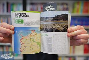 Editions Ouest-France - Guide de Randonnées - Le Sentier des Douaniers, 60 balades