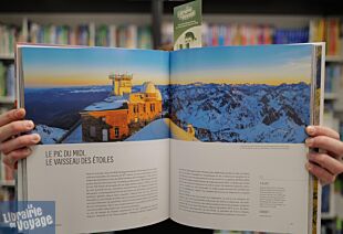 Editions Privat - Beau livre - Pyrénées majestueuses (1000 sites coups de coeur)