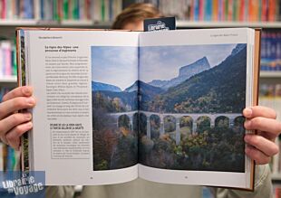 Editions Vagnon - Guide - À bord des trains les plus étonnants - 25 expériences inattendues à vivre le temps d’un trajet en France ou en Europe