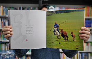 Editions Hozhoni - Beau livre - La Mongolie de Gengis Khan