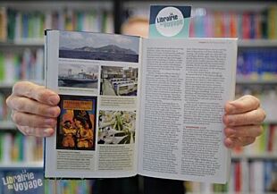 Tuttle Publishing - Guide en anglais - Okinawa and the Ryukyu Islands