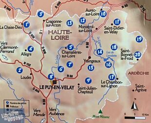 Chamina - Guide de randonnées - Le Velay (Collection les incontournables)