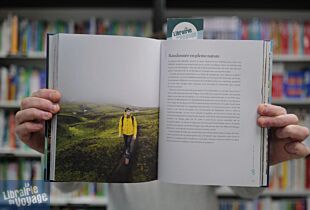 Gallimard - Beau livre - Collection Voyage - Vivre l'Islande
